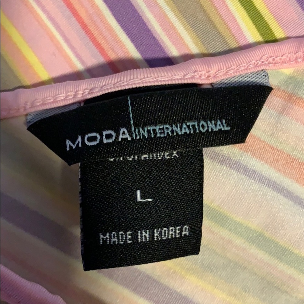 Top - Picture 4 of 4